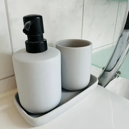 3 Modern Mit Netflix Und Kueche