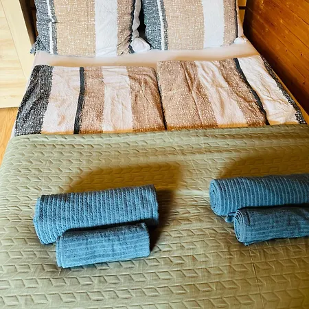 3 Modern Mit Netflix Und Kueche Celle