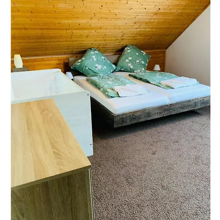 3 Modern Mit Netflix Und Kueche Apartment Celle